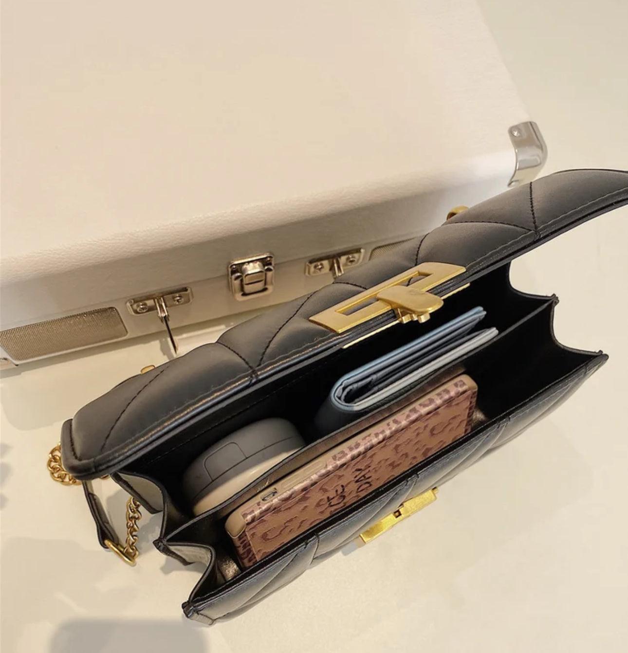 Tasche Eleganz und Raffinesse in jedem Detail