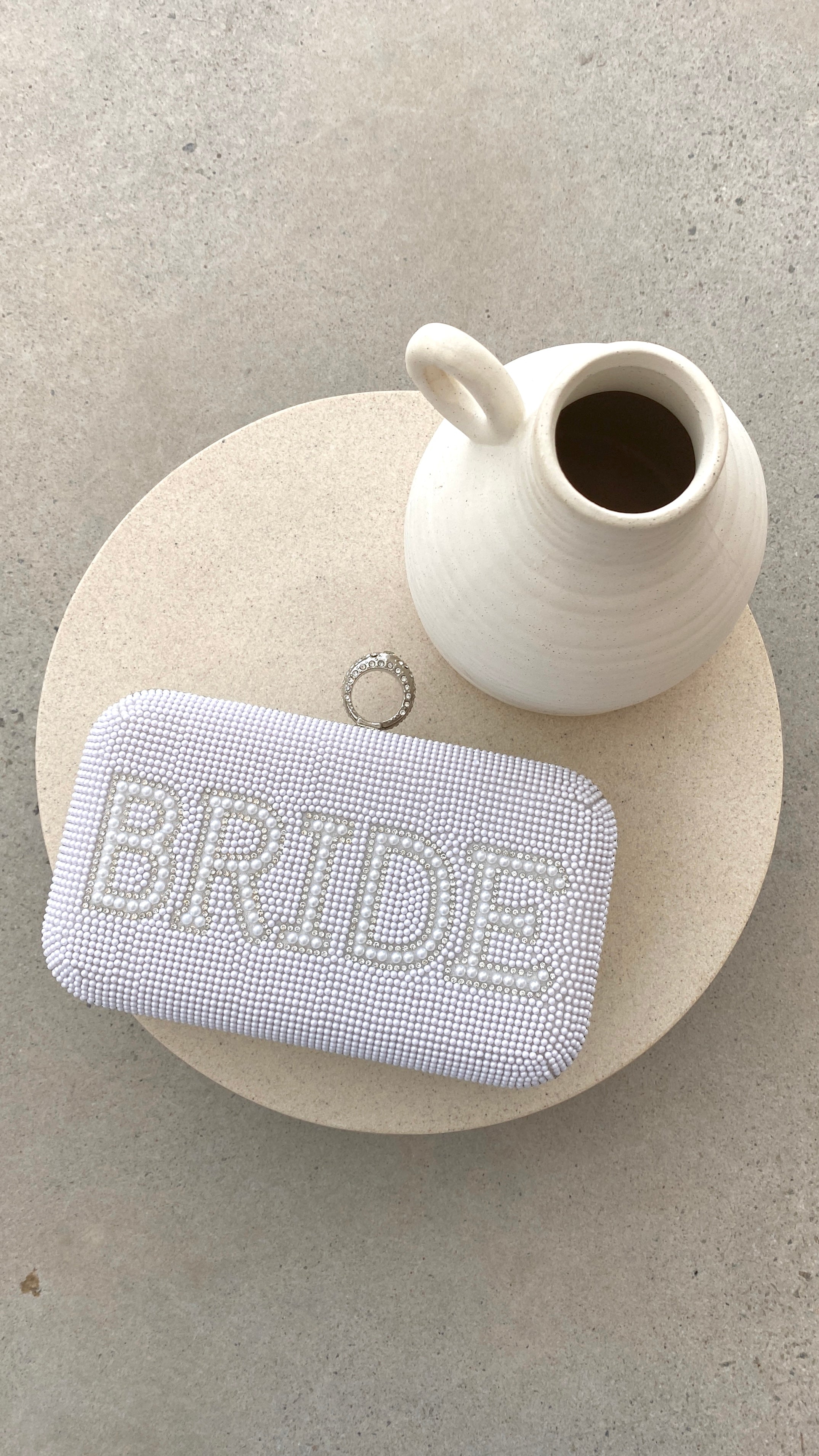 Clutch Noiva mit Pailletten – Weiß und Silber